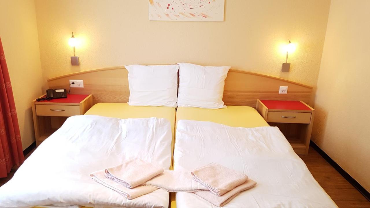 Hotel Europa Guest House ซาสฟี ภายนอก รูปภาพ